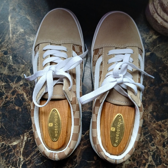 Vans Old Skool Checkerboard Skateboard/Lifestyle ShoesSize 4.5 Youth/6 Women - Picture 4 of 10